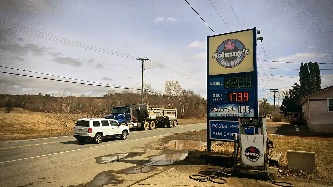 Carney's 10-Cent Illusion: The Federal Fuel Tax Pause