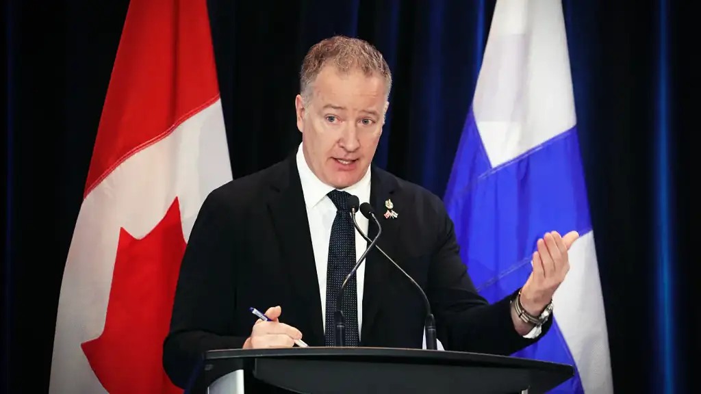 Ottawa's Sole-Source Ban Collides With Secret Millions Ottawa's Sole-Source Ban Collides With Secret Millions